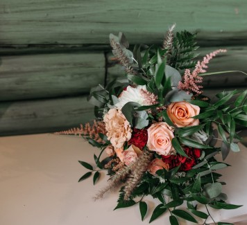 Bouquet di fiori per la sposa: scelte eleganti e particolari a Roma