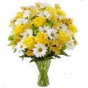 Bouquet Mélange de Jaune et de Blanc avec des roses et des marguerites