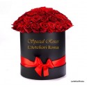 15 Rosas rojas en una caja, en la inolvidable emoción!