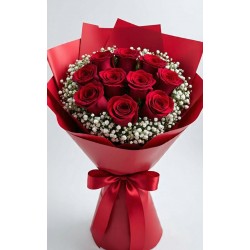  10  rose rosse in fiori di nebbia 