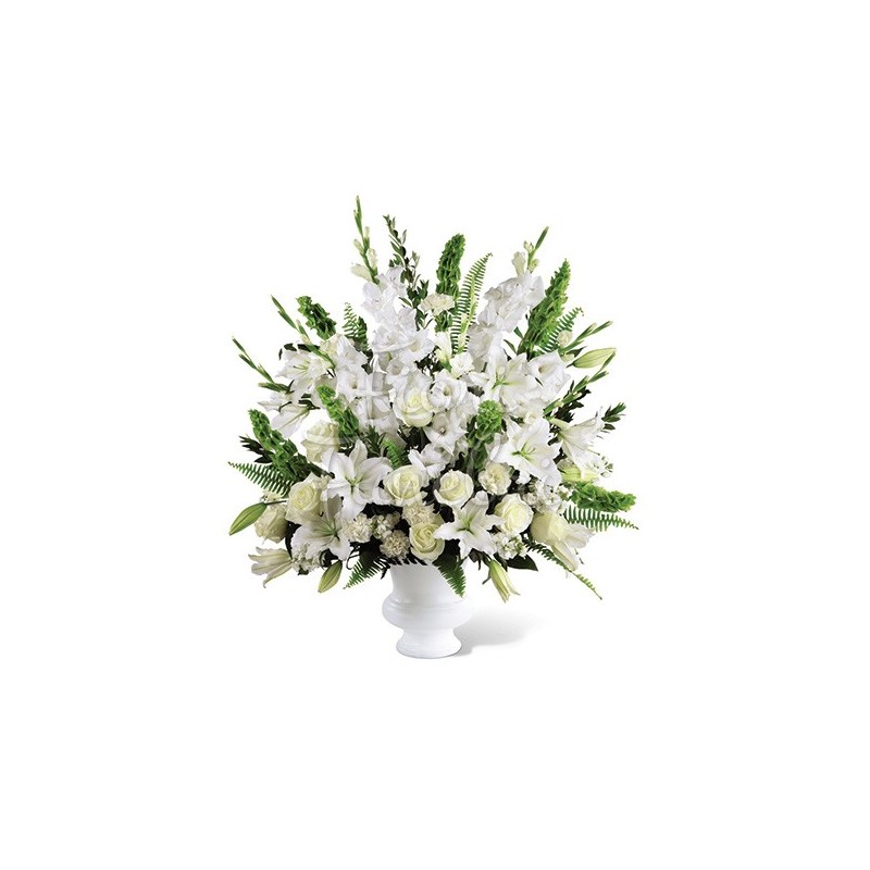 Gran Cesto con gigli garofani  rose bianche e gladioli bianchi 